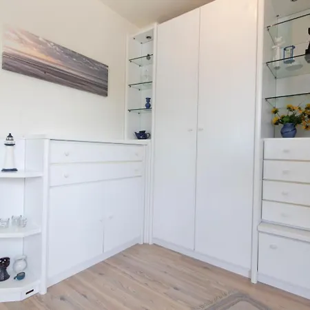 Apartment Ocean Drive 2 *